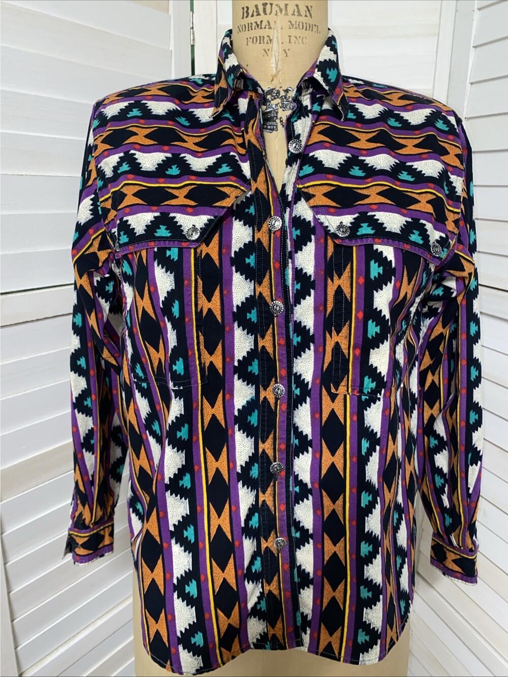90s Cody James Women’s Western Shirt Rodeo Wear Cowgirl Small Aztec Southwest